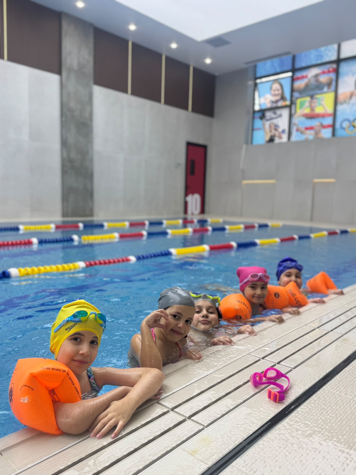 Zümrüd Women Club